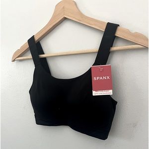 SPANX Bra-llelujah!® Lightly Lined Full Bralette. Size M . NWT .